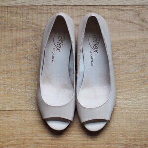 Le Château | Leather Tan Coloured Wedge Sandals